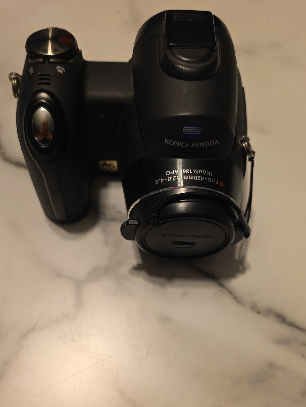 EXC+ Konica Minolta DiMAGE Z5 5.0MP Digital Camera - Black -